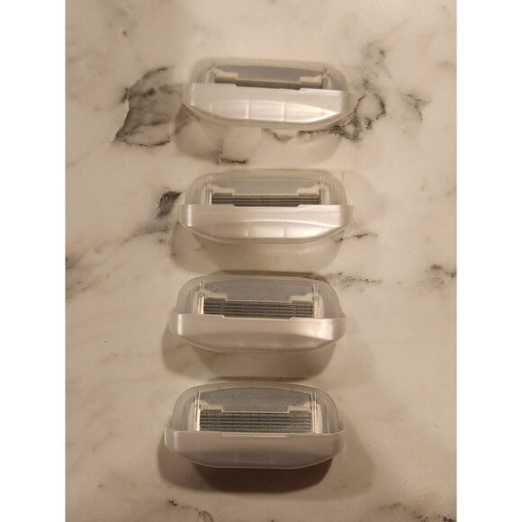Billie Women's Razor Blade Refills 4 Pack - Picture 4 of 5